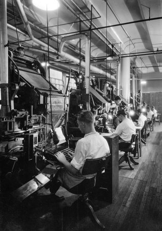 R. R. Donnelly Plant - Trowbridge, Raymond W., 1886-1936