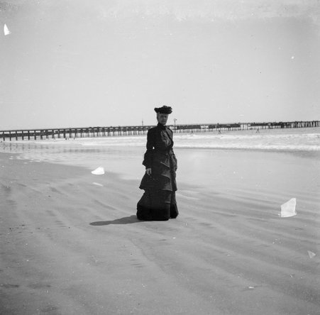 Trip with mother - McCutcheon, John T. (John Tinney), 1870-1949