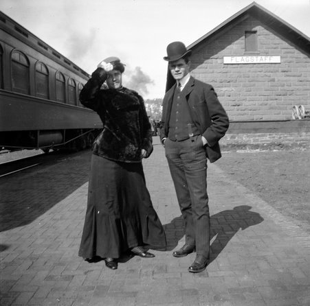 Trip with mother - McCutcheon, John T. (John Tinney), 1870-1949
