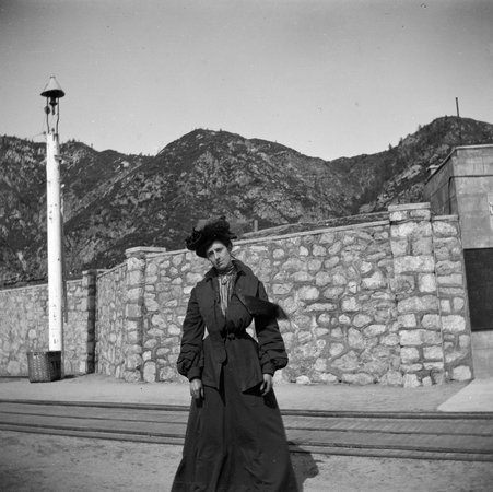 Trip with mother - McCutcheon, John T. (John Tinney), 1870-1949