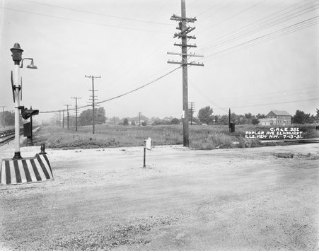 American Cities-Elmhurst-Poplar Avenue view northwest - Scholz, A. F.