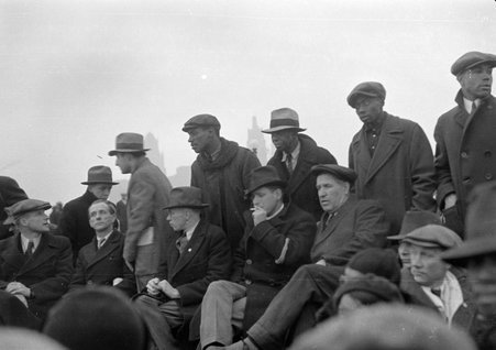 Demonstration in Grant Park - Coster, Gordon, 1920-1985