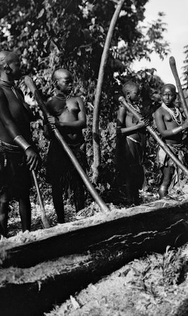 Natives in Africa - McCutcheon, John T. (John Tinney), 1870-1949