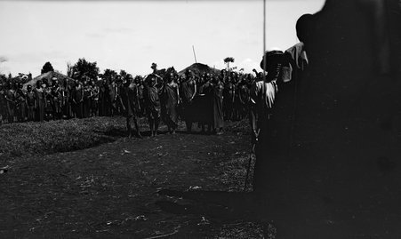 Natives in Africa - McCutcheon, John T. (John Tinney), 1870-1949