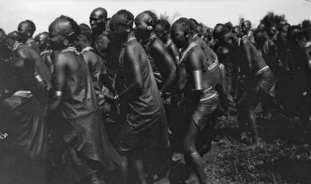 Natives in Africa - McCutcheon, John T. (John Tinney), 1870-1949