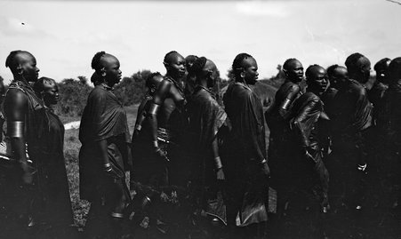 Natives in Africa - McCutcheon, John T. (John Tinney), 1870-1949