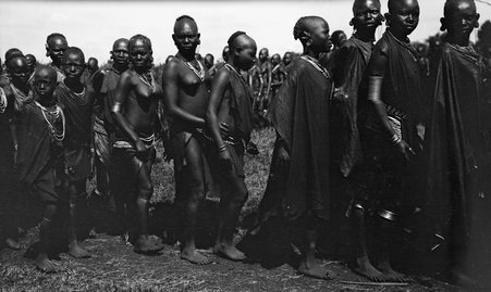Natives in Africa - McCutcheon, John T. (John Tinney), 1870-1949