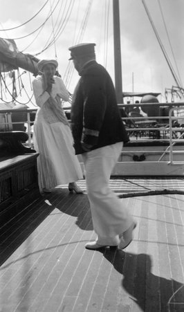 On Empress of Asia - McCutcheon, John T. (John Tinney), 1870-1949