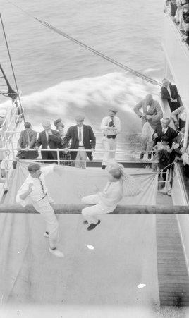 On Empress of Asia - McCutcheon, John T. (John Tinney), 1870-1949