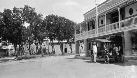 Tolofa Cruise - McCutcheon, John T. (John Tinney), 1870-1949
