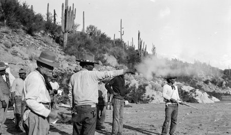 Nde (Apache) hunt, Grand Canyon - McCutcheon, John T. (John Tinney), 1870-1949