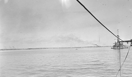 Outskirts of Veracruz - McCutcheon, John T. (John Tinney), 1870-1949