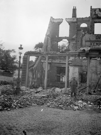 Destruction, World War 1 - McCutcheon, John T. (John Tinney), 1870-1949