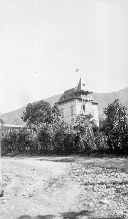 Unidentified views - McCutcheon, John T. (John Tinney), 1870-1949