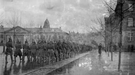 Bonn-Rhine outposts with General Mitchell, France, World War 1 - McCutcheon, John T. (John Tinney), 1870-1949