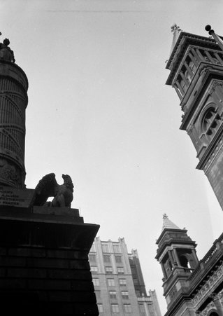 Baltimore City Hall and War Memorial - Coster, Gordon, 1920-1985