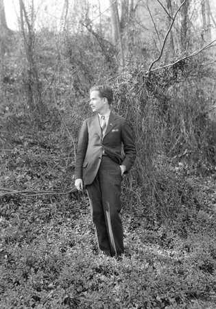 Charles Clayton - Coster, Gordon, 1920-1985