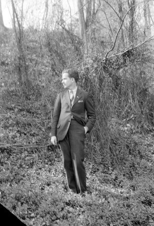 Charles Clayton - Coster, Gordon, 1920-1985