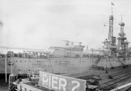 Baltimore Boats at Dock - Coster, Gordon, 1920-1985