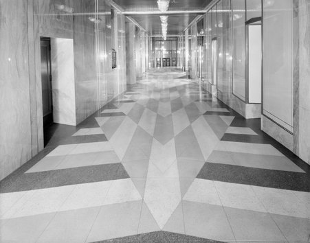 Hallway in Michigan Square Building - Hedrich-Blessing