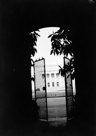 Doorway of war memorial - Coster, Gordon, 1920-1985