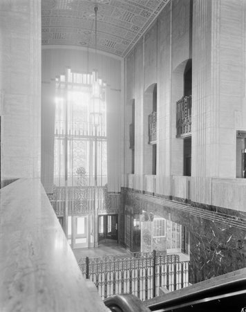 Old Merchants National Bank & Trust Company interior - Hedrich-Blessing