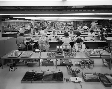 Workers at Shure Brothers plant - Hedrich-Blessing
