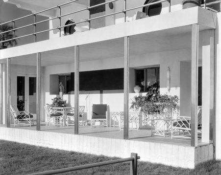 Exterior view of patio at the Florida Tropical House, Century of Progress International Exposition - Hedrich-Blessing