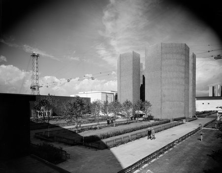 View of gardens and towers behind Radio and Communications Building, Century of Progress International Exposition - Hedrich-Blessing