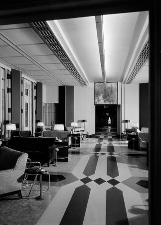 Interior view of lounge, Illinois Host Pavilion, Century of Progress International Exposition - Hedrich-Blessing