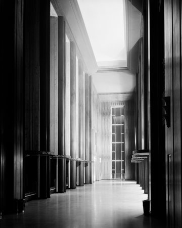 Hallway in the North Dakota State Capitol - Hedrich-Blessing