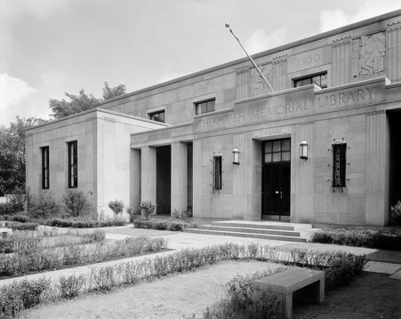 Haish Memorial Library exterior - Hedrich-Blessing