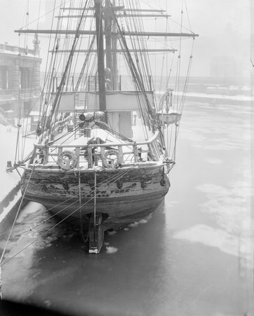 Byrd's South Pole ship - Hedrich-Blessing
