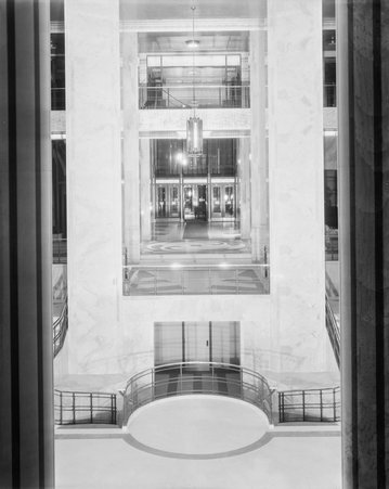 Michigan Square Building interior entrance - Hedrich-Blessing