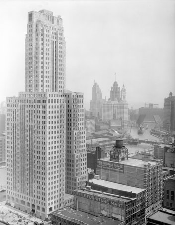 Wrigley Building exterior - Hedrich-Blessing