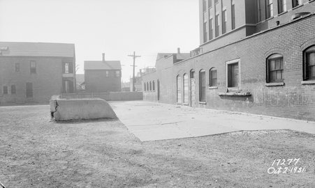 West Side Interceptor Sewer contract 4 - Metropolitan Sanitary District of Greater Chicago