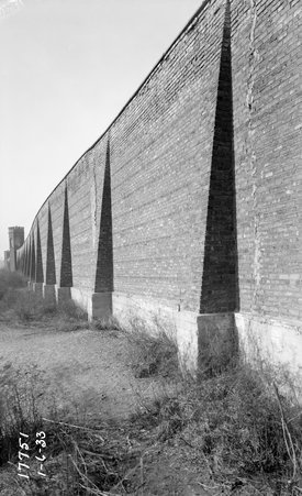 Brick wall - Metropolitan Sanitary District of Greater Chicago