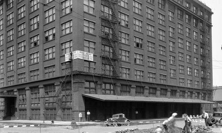 West Side Intercepting Sewer - Metropolitan Sanitary District of Greater Chicago