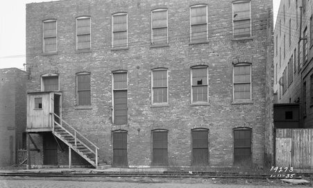 West Side Intercepting Sewer - Metropolitan Sanitary District of Greater Chicago