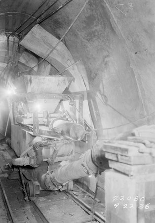 Upper Des Plaines intercepting sewer - Metropolitan Sanitary District of Greater Chicago