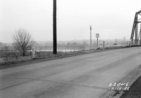 9th Street Bridge - Metropolitan Sanitary District of Greater Chicago