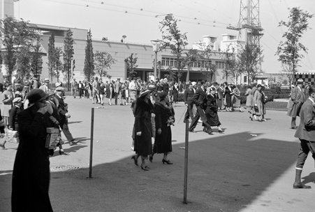 Sky Ride and Hall of Science at Century of Progress - Cook, O. L.
