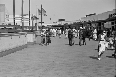 23rd Street Venetian Bridge at Century of Progress - Cook, O. L.