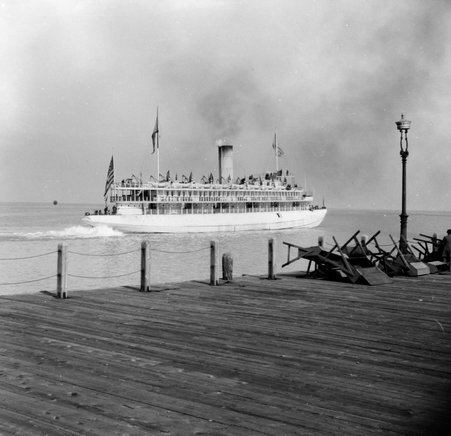 The Lakefront, World's Columbian Exposition 1893 - Rumford, C.P.