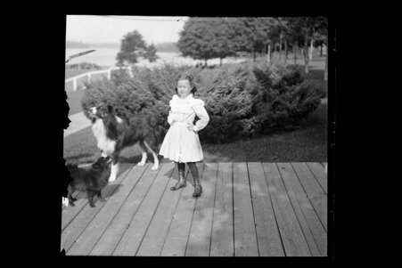 H. C. Rew family photograph