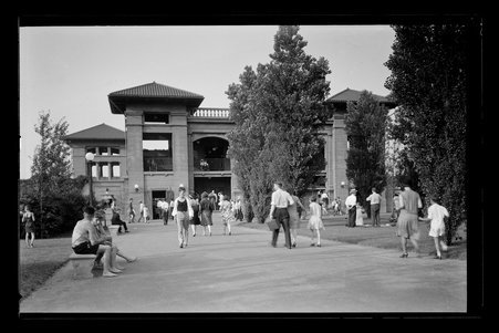 Jackson Park Beach, Chicago, Illinois, 1928-1929 - Childs, Charles R., 1875-1960