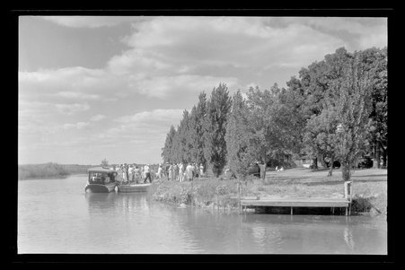 Grass Lake in Antioch, Illinois, 1932 - Childs, Charles R., 1875-1960