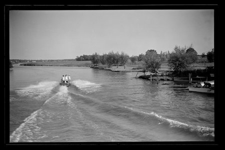 Channel Lake, Antioch, Illinois - Childs, Charles R., 1875-1960
