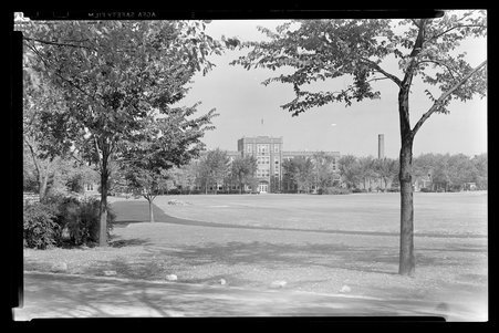 Elmhurst, Illinois, 1942, 1944 - Childs, Charles R., 1875-1960