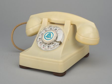 Rotary telephone - Western Electric Company